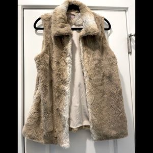 Faux Fur  Vest with pockets